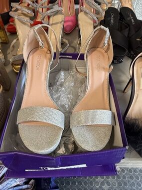 TOP Moda Silver Glitter Ankle-Strap Heels